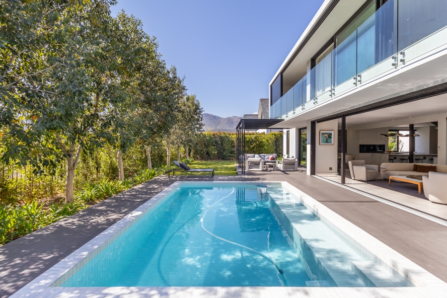 4 Bedroom Property for Sale in Pearl Valley at Val de Vie Western Cape
